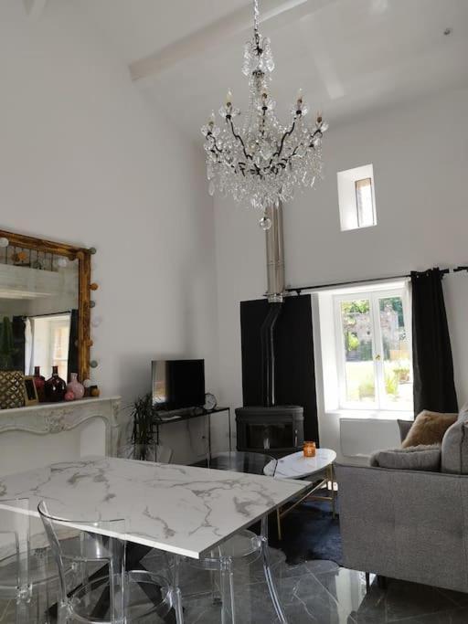 Appartement Proche Aeroport & Indret Bouguenais Exteriör bild