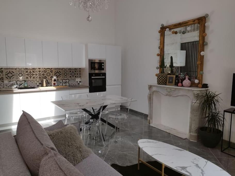 Appartement Proche Aeroport & Indret Bouguenais Exteriör bild